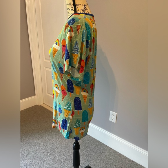 Little Sleepies women’s PJ top” rainbow sprinkles” - Picture 5 of 6